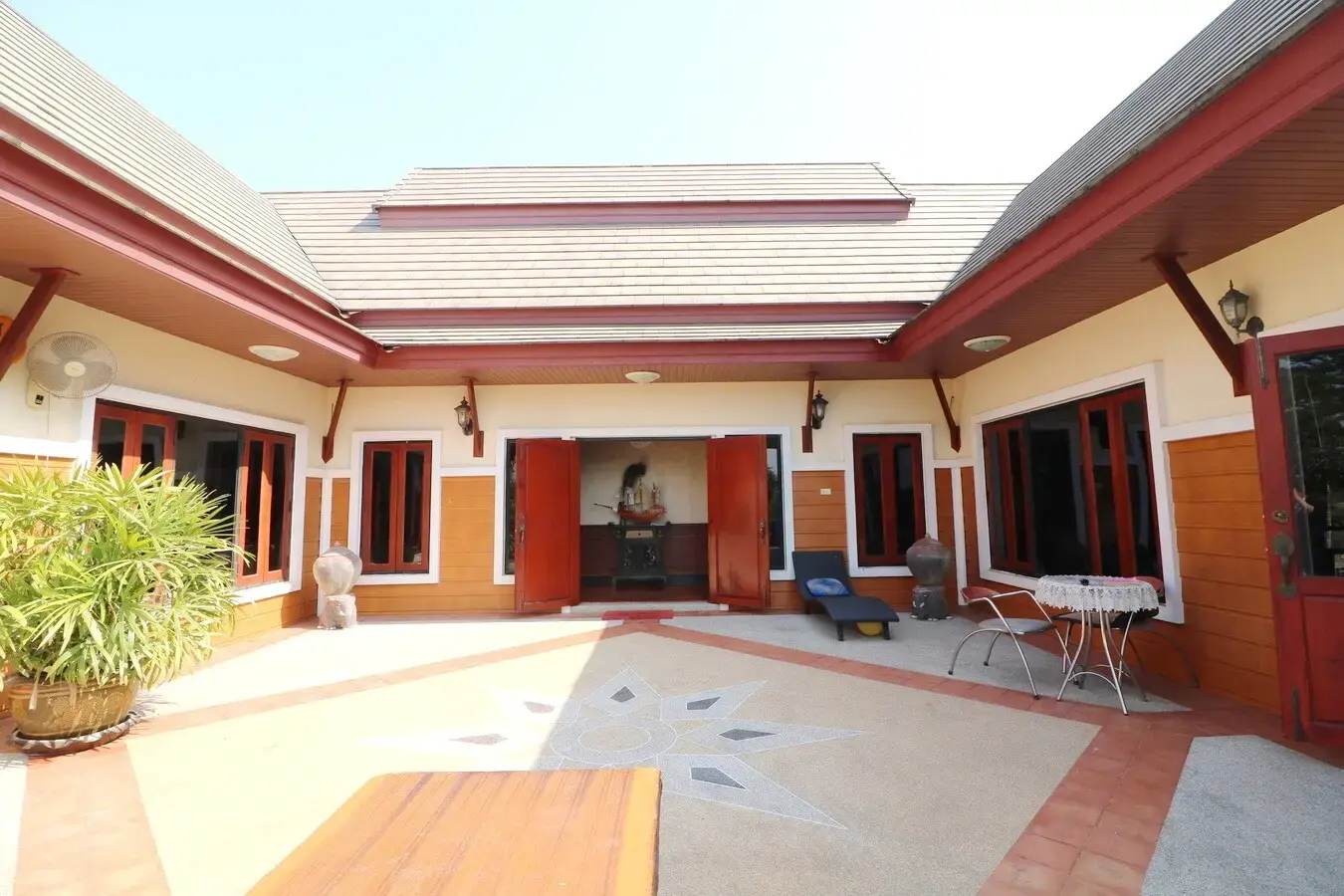 4 BRM, 5 BTH, Stylish 664 Sq. Mt. Home For Sale, Nong Khai, Thailand