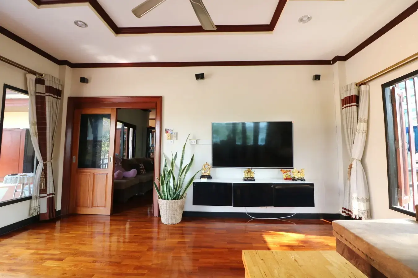 4 BRM, 5 BTH, Stylish 664 Sq. Mt. Home For Sale, Nong Khai, Thailand