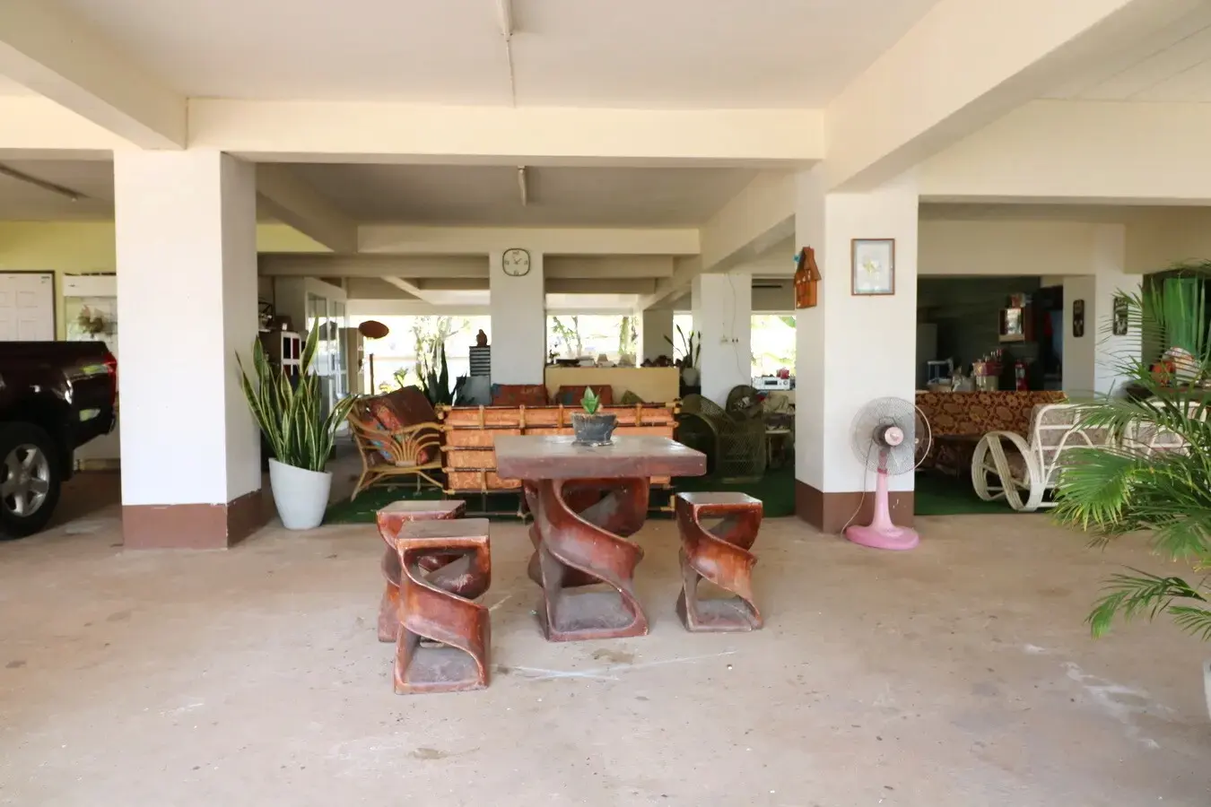 4 BRM, 5 BTH, Stylish 664 Sq. Mt. Home For Sale, Nong Khai, Thailand