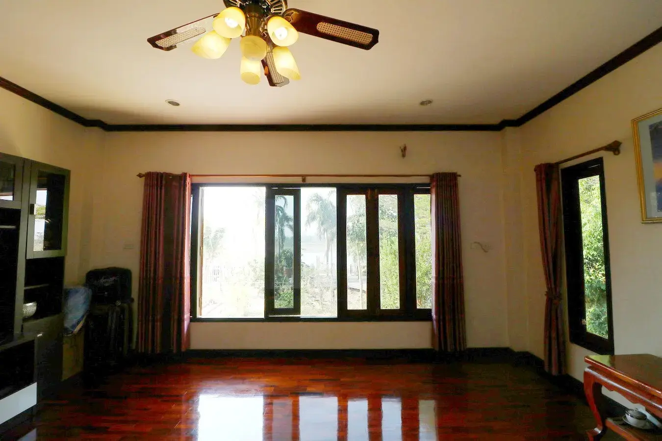 4 BRM, 5 BTH, Stylish 664 Sq. Mt. Home For Sale, Nong Khai, Thailand