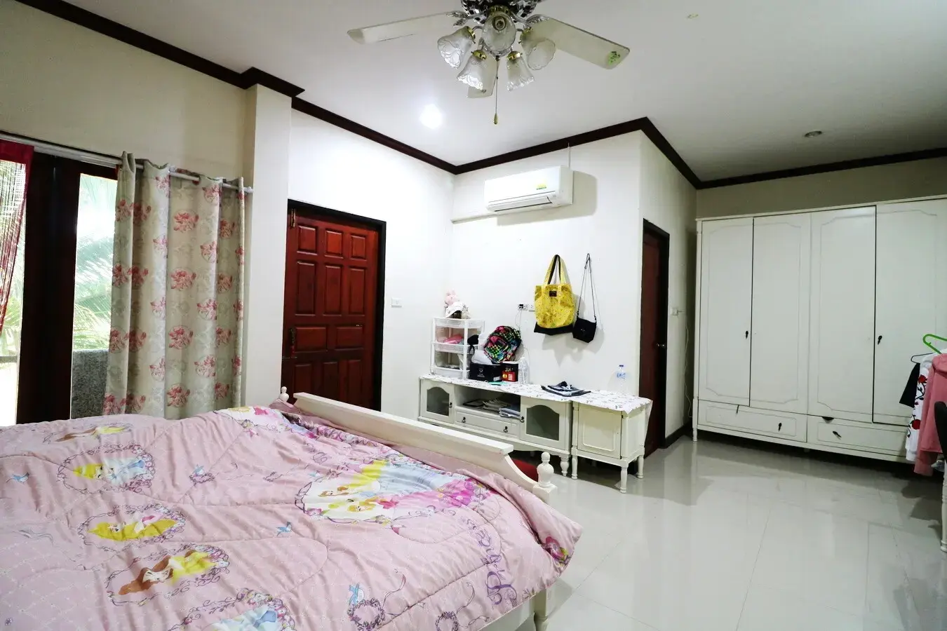 4 BRM, 5 BTH, Stylish 664 Sq. Mt. Home For Sale, Nong Khai, Thailand