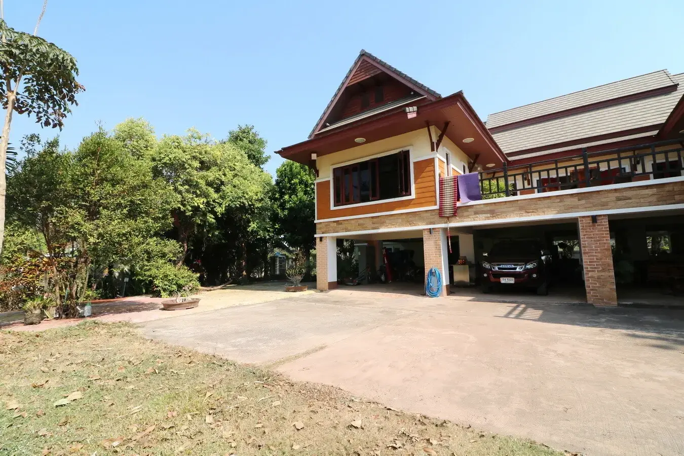 4 BRM, 5 BTH, Stylish 664 Sq. Mt. Home For Sale, Nong Khai, Thailand