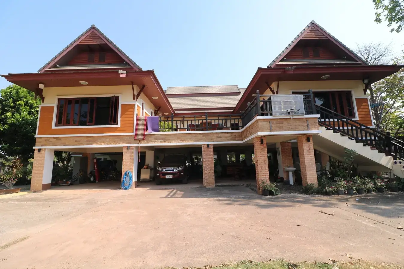 4 BRM, 5 BTH, Stylish 664 Sq. Mt. Home For Sale, Nong Khai, Thailand