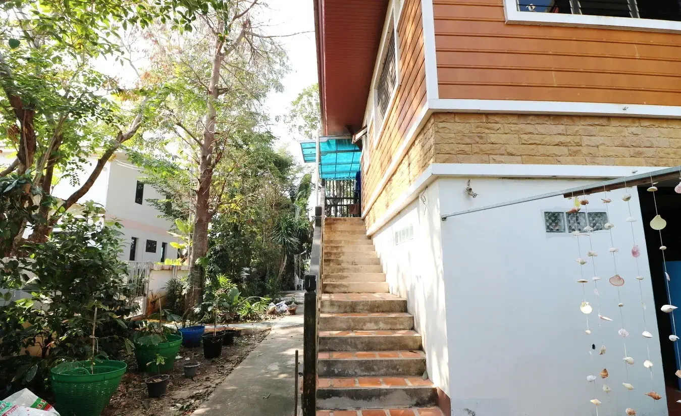 4 BRM, 5 BTH, Stylish 664 Sq. Mt. Home For Sale, Nong Khai, Thailand