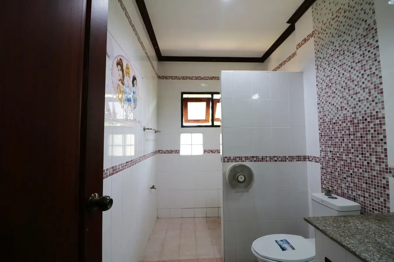 4 BRM, 5 BTH, Stylish 664 Sq. Mt. Home For Sale, Nong Khai, Thailand