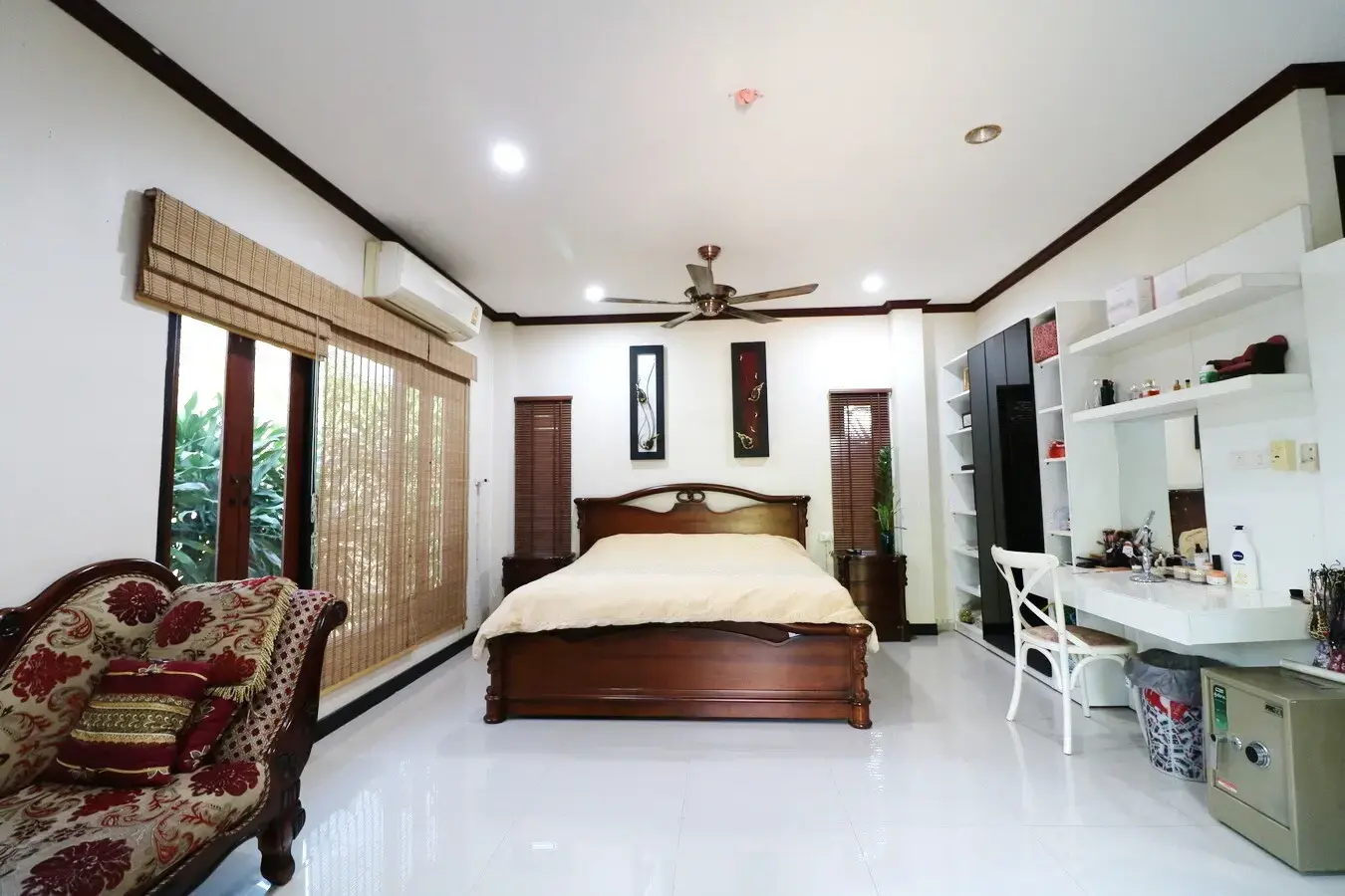 4 BRM, 5 BTH, Stylish 664 Sq. Mt. Home For Sale, Nong Khai, Thailand