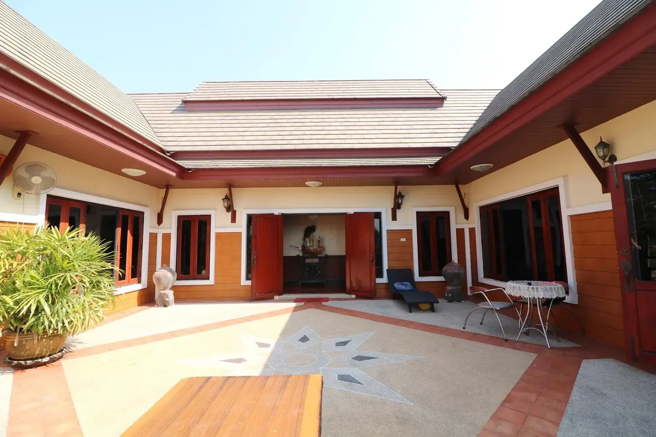 4 BRM, 5 BTH, Stylish 664 Sq. Mt. Home For Sale, Nong Khai, Thailand