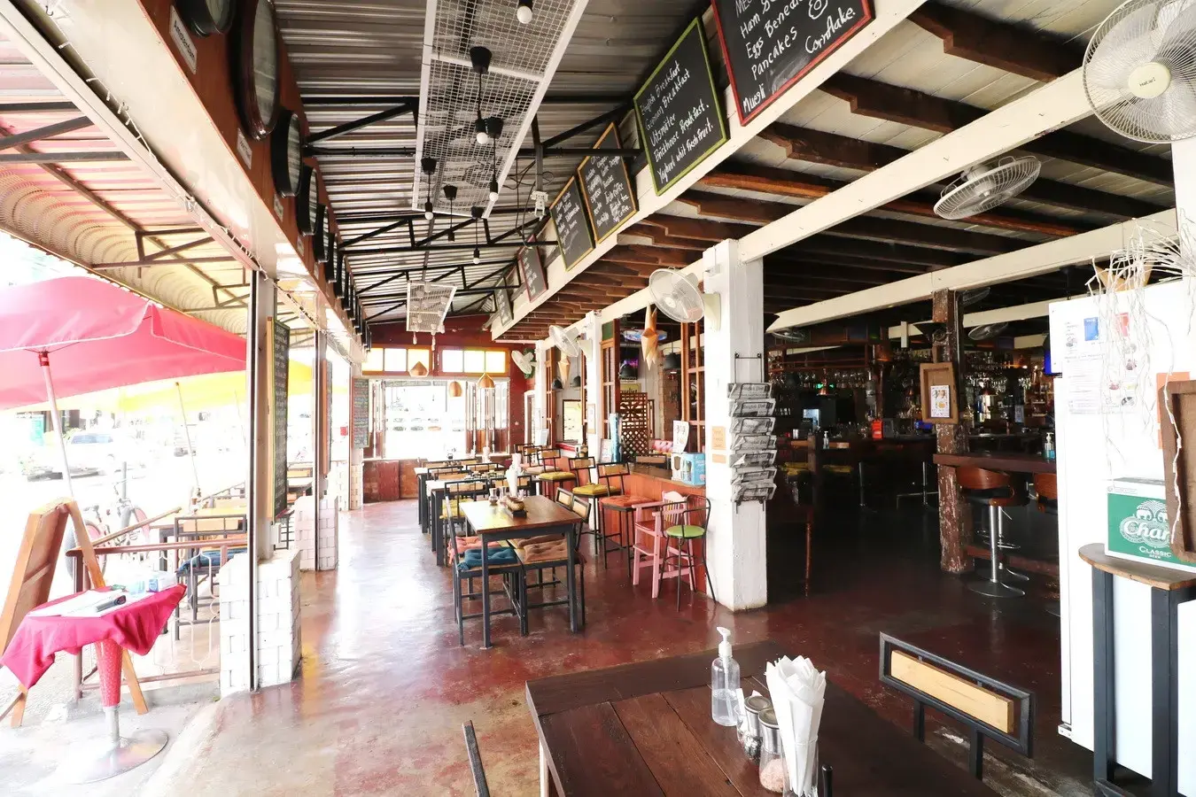 The 'Brickhouse Restaurant and Bar' Plus New And Extended Leases Is For Sale In Udon Thani, Thailand