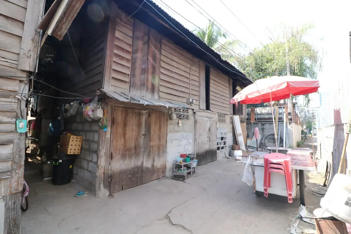 The 'Brickhouse Restaurant and Bar' Plus New And Extended Leases Is For Sale In Udon Thani, Thailand