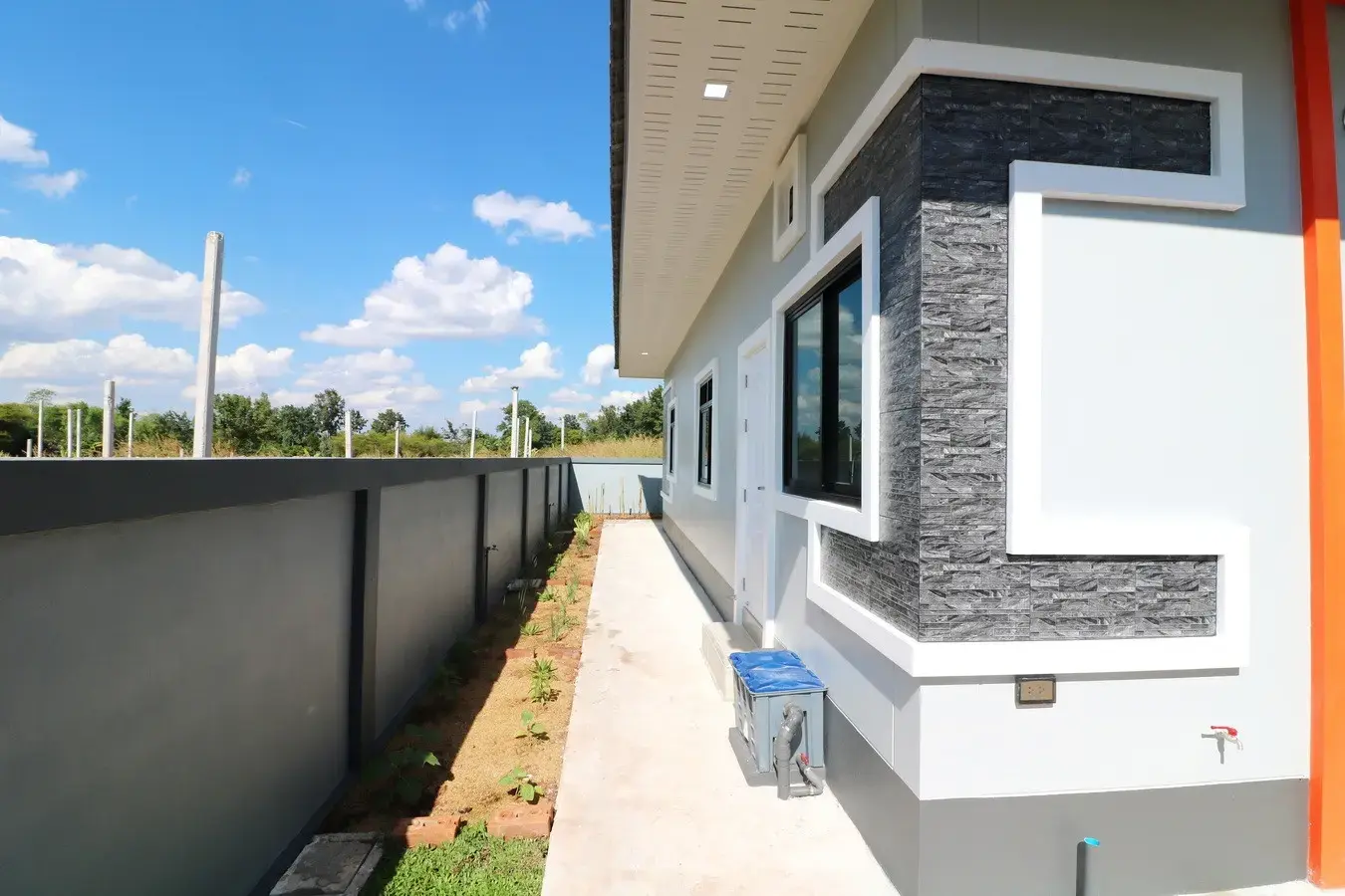 ขายบ้านเดี่ยวสร้างใหม่ 3ห้องนอน 2ห้องน้ำ กุดจับ ประเทศไทย