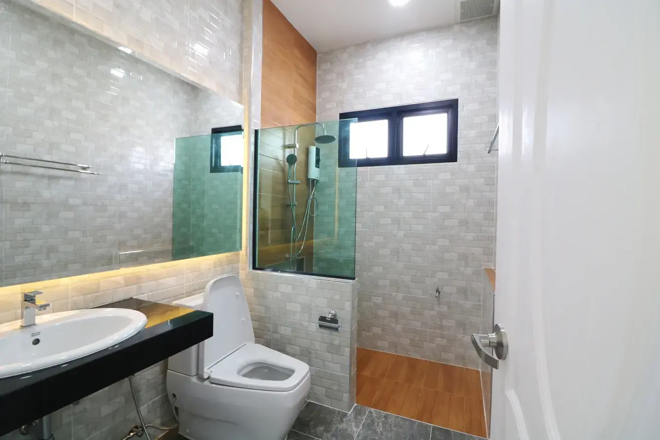 ขายบ้านเดี่ยวสร้างใหม่ 3ห้องนอน 2ห้องน้ำ กุดจับ ประเทศไทย