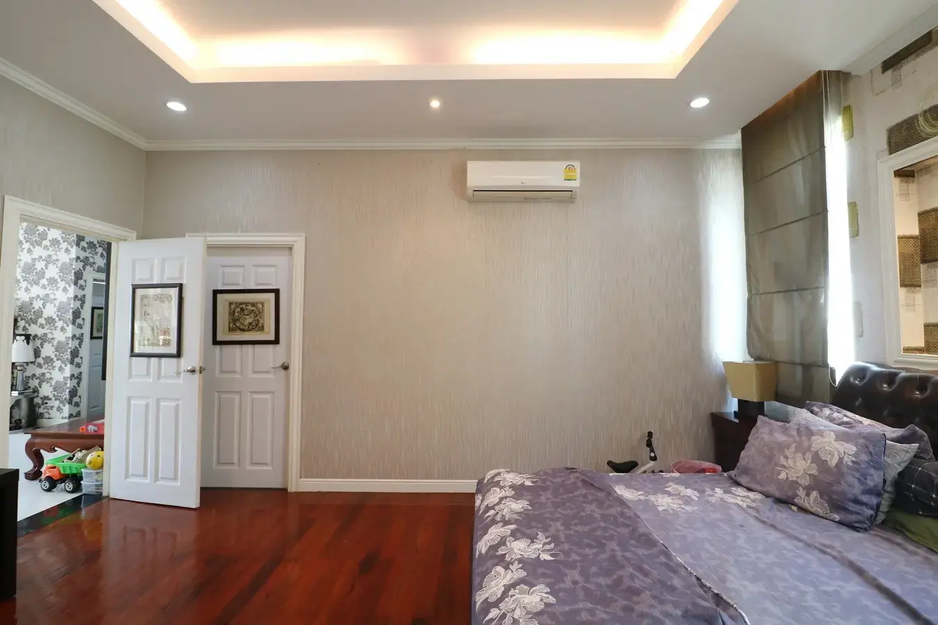 บ้านหรู 5 ห้องนอน 5 ห้องน้ำ ขายในอำเภอหนองบัว จังหวัดอุดรธานี ประเทศไทย