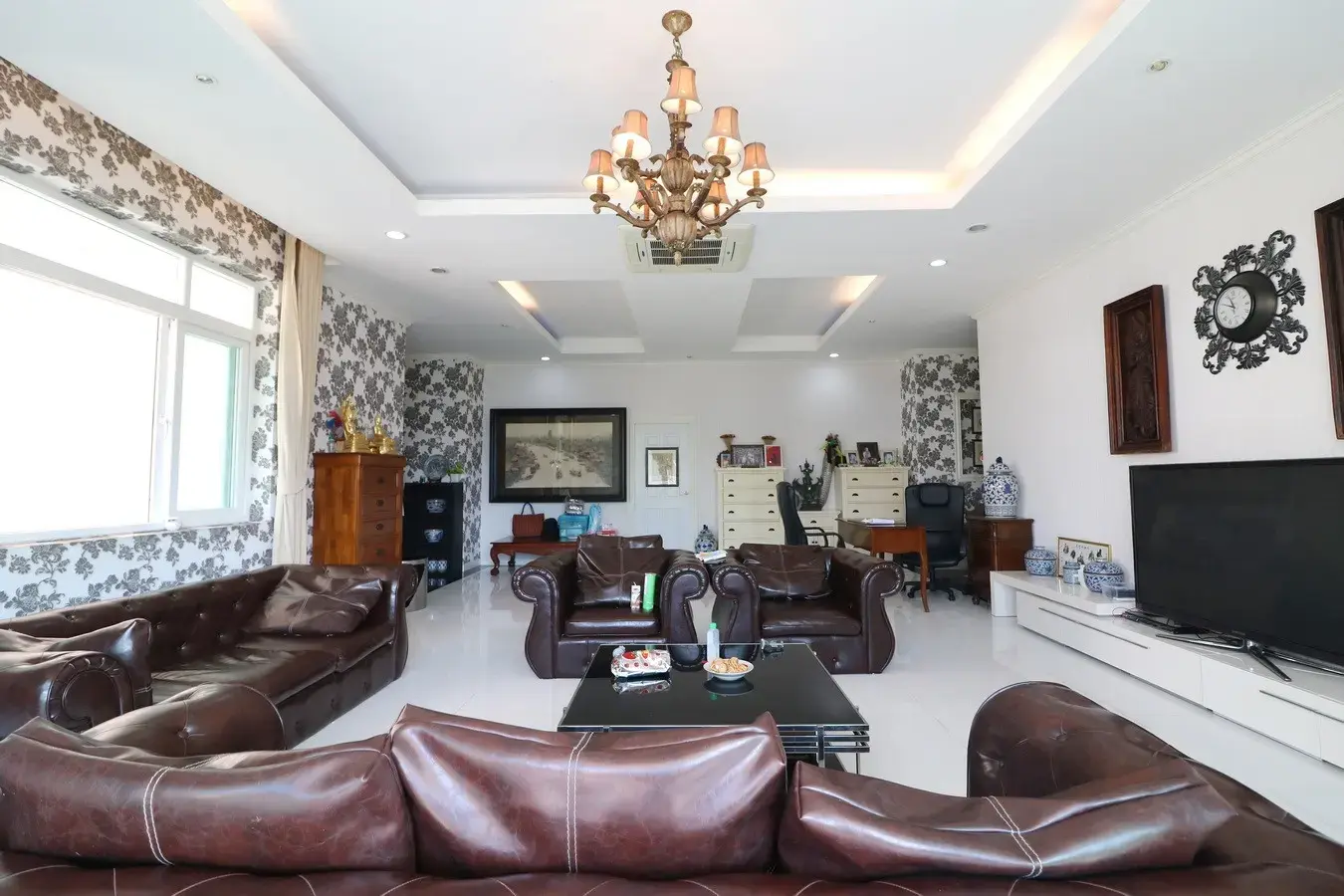 บ้านหรู 5 ห้องนอน 5 ห้องน้ำ ขายในอำเภอหนองบัว จังหวัดอุดรธานี ประเทศไทย