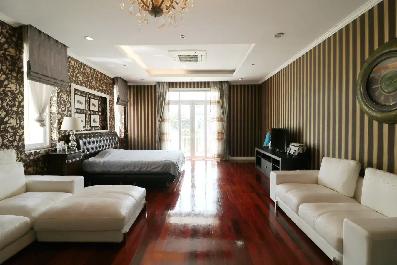 บ้านหรู 5 ห้องนอน 5 ห้องน้ำ ขายในอำเภอหนองบัว จังหวัดอุดรธานี ประเทศไทย