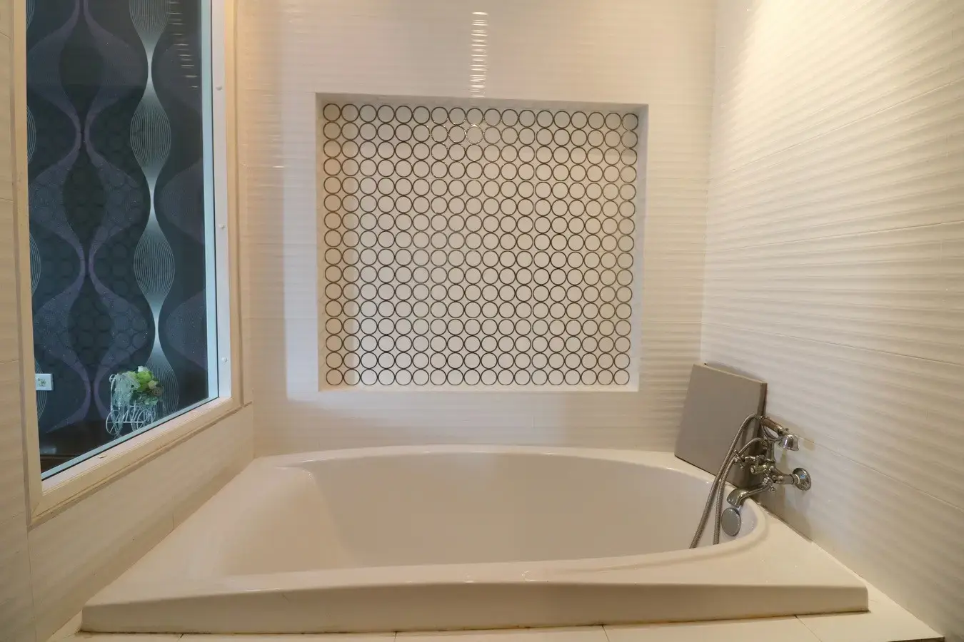 บ้านหรู 5 ห้องนอน 5 ห้องน้ำ ขายในอำเภอหนองบัว จังหวัดอุดรธานี ประเทศไทย