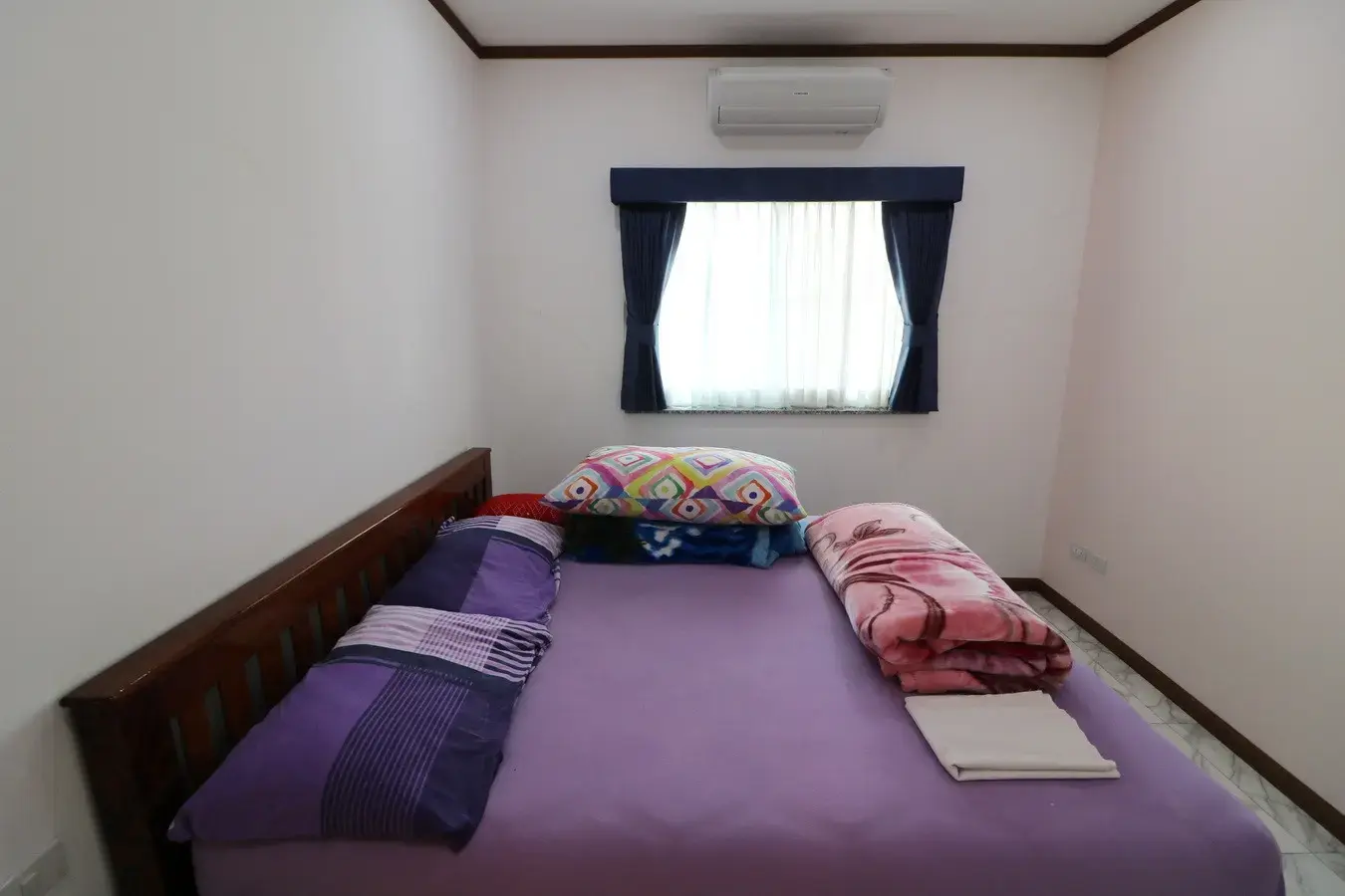 สำหรับขาย: บ้าน 2 ชั้น 3 ห้องนอน 3 ห้องน้ำ พร้อมที่ดิน 16+ ไร่ ในอำเภอหนองหาน