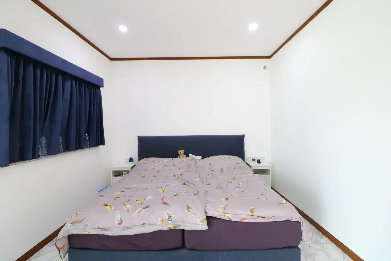 สำหรับขาย: บ้าน 2 ชั้น 3 ห้องนอน 3 ห้องน้ำ พร้อมที่ดิน 16+ ไร่ ในอำเภอหนองหาน