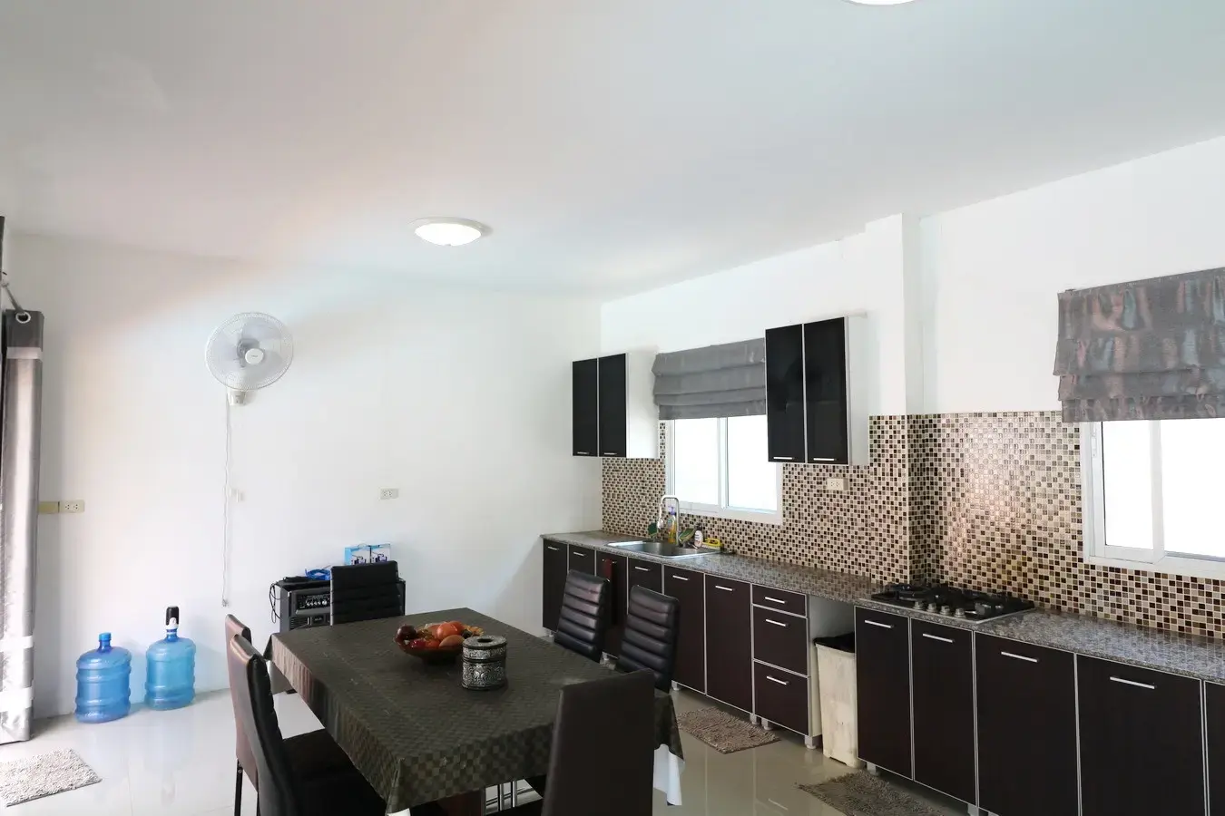 ขายบ้าน 4ห้องนอน 5ห้องน้ำ โดดเด่นพร้อมสิ่งอำนวยความสะดวกครบ