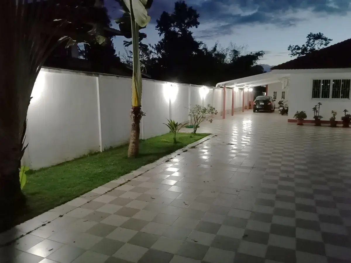 ขายบ้าน 4ห้องนอน 5ห้องน้ำ โดดเด่นพร้อมสิ่งอำนวยความสะดวกครบ