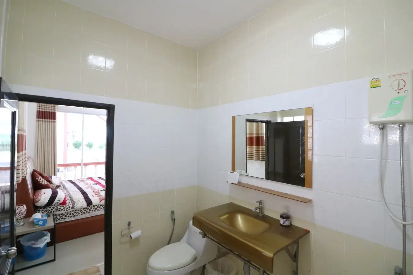 ขายบ้าน 4ห้องนอน 5ห้องน้ำ โดดเด่นพร้อมสิ่งอำนวยความสะดวกครบ