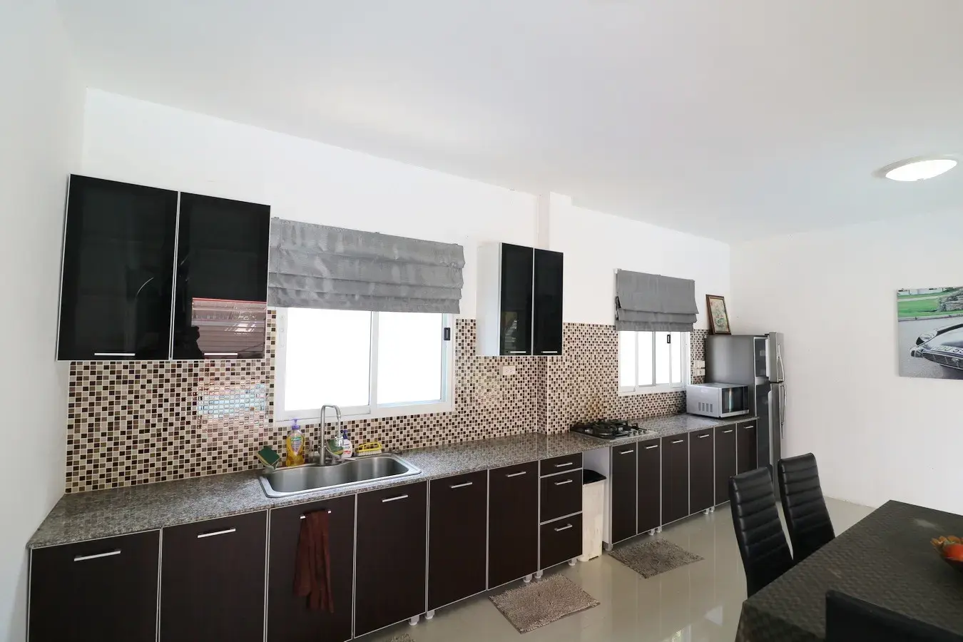 ขายบ้าน 4ห้องนอน 5ห้องน้ำ โดดเด่นพร้อมสิ่งอำนวยความสะดวกครบ