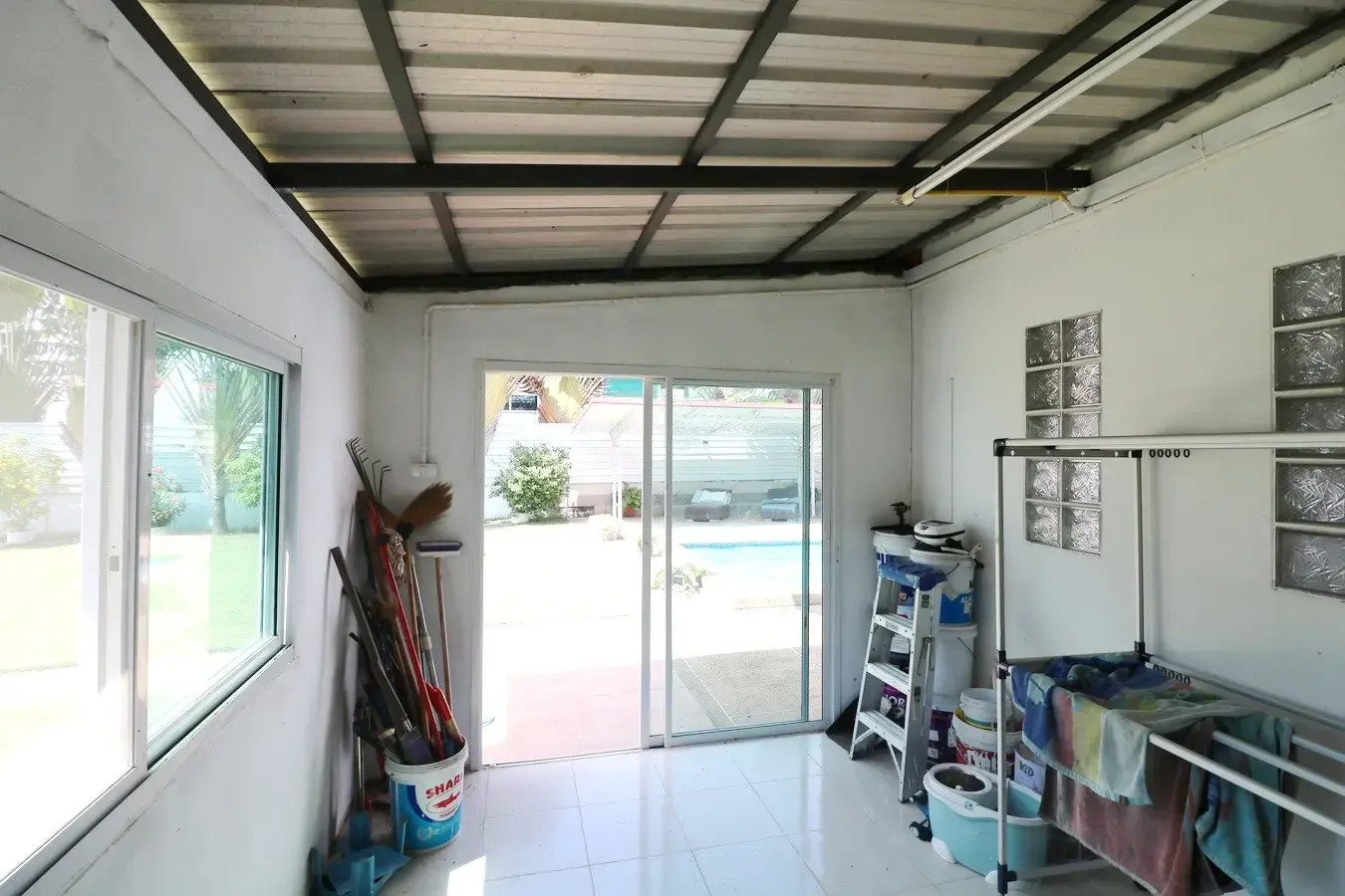 ขายบ้าน 4ห้องนอน 5ห้องน้ำ โดดเด่นพร้อมสิ่งอำนวยความสะดวกครบ