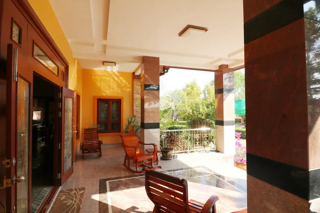 ขายบ้านสุดอลังการ 4ห้องนอน 3ห้องน้ำ บนพื้นที่ 1ไร่ 2งาน 31.8ตารางวา อุดรธานี