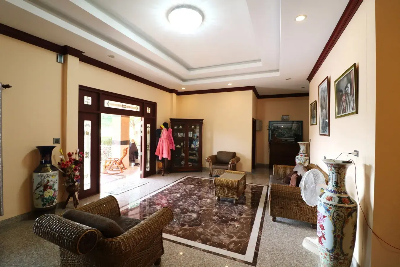 ขายบ้านสุดอลังการ 4ห้องนอน 3ห้องน้ำ บนพื้นที่ 1ไร่ 2งาน 31.8ตารางวา อุดรธานี