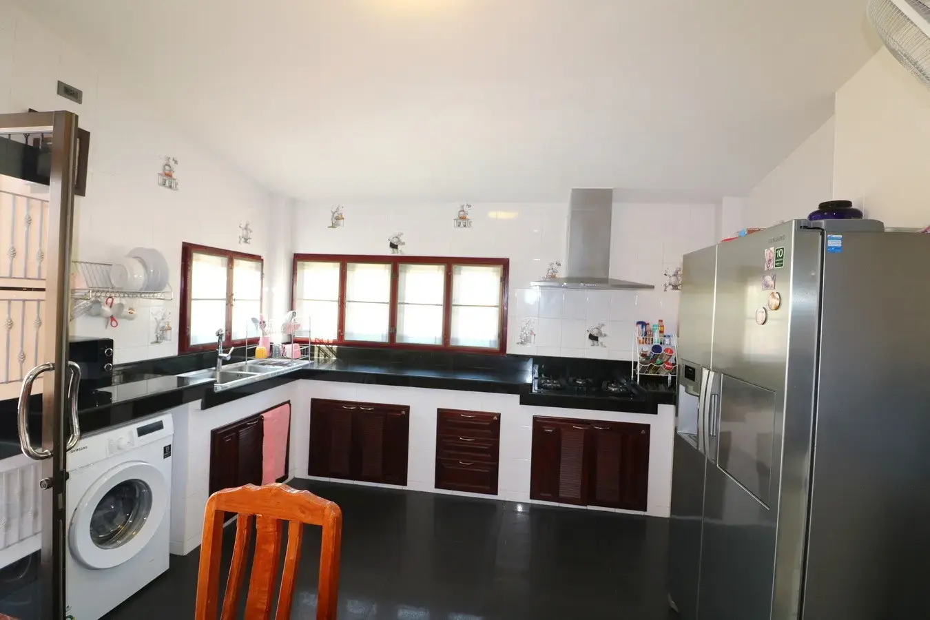 ขายบ้านสุดอลังการ 4ห้องนอน 3ห้องน้ำ บนพื้นที่ 1ไร่ 2งาน 31.8ตารางวา อุดรธานี