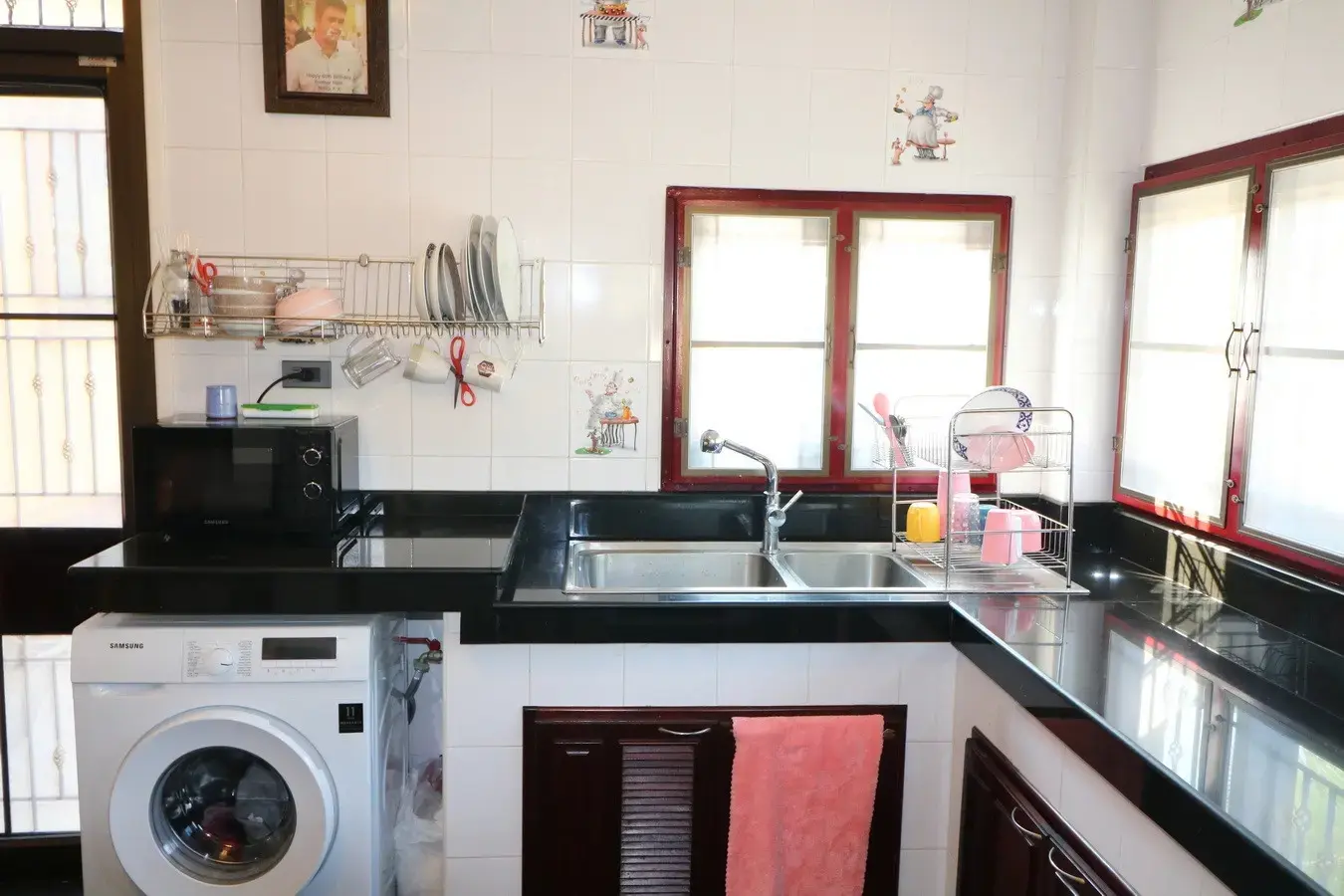 ขายบ้านสุดอลังการ 4ห้องนอน 3ห้องน้ำ บนพื้นที่ 1ไร่ 2งาน 31.8ตารางวา อุดรธานี