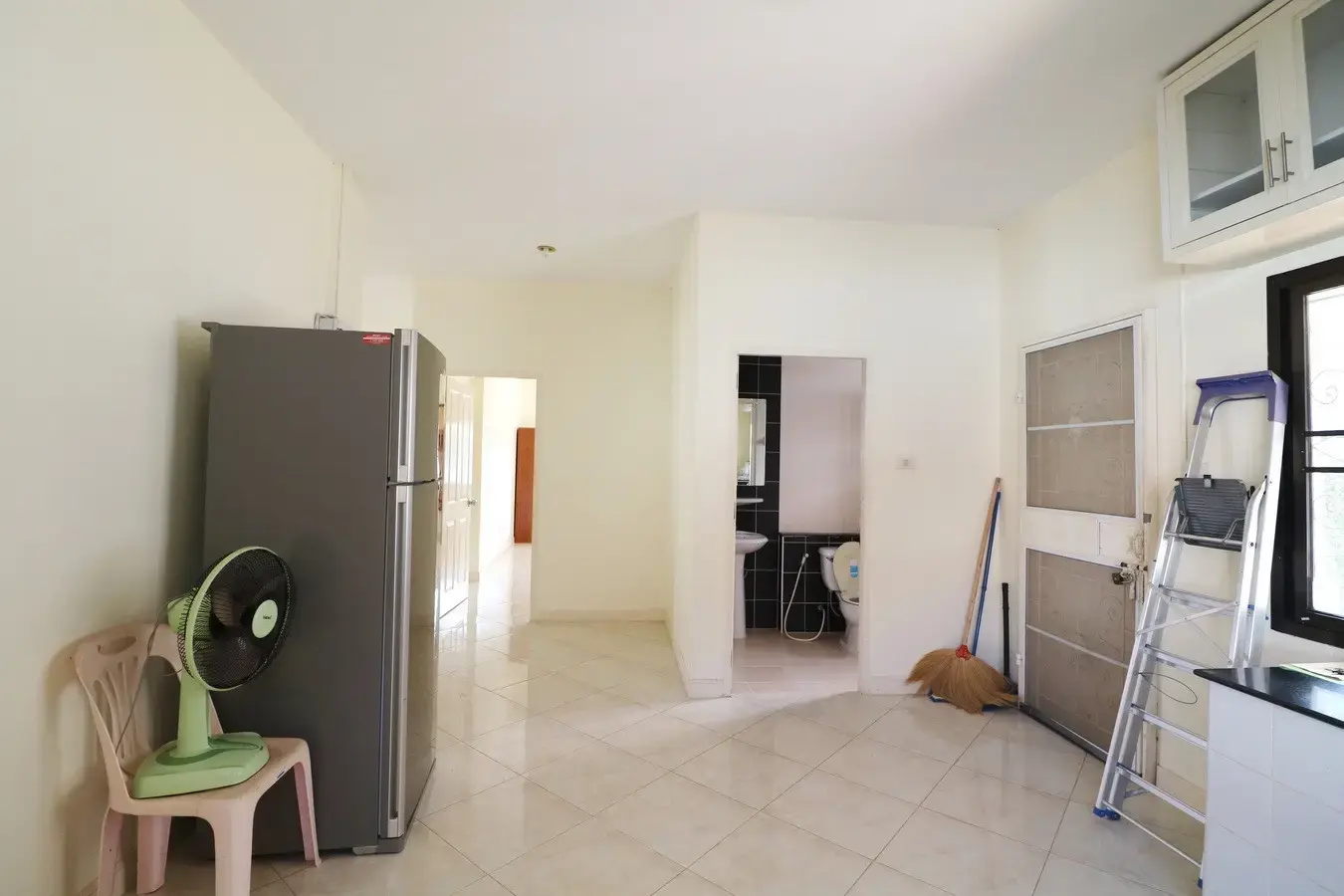 ขายบ้านเดี่ยว 3ห้องนอน 2ห้องน้ำ บนพื้นที่ 150ตารางวา บ้านแสนสราญ อุดรธานี