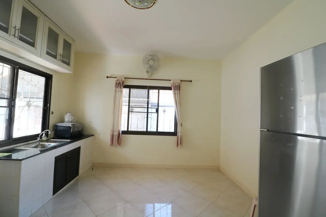 ขายบ้านเดี่ยว 3ห้องนอน 2ห้องน้ำ บนพื้นที่ 150ตารางวา บ้านแสนสราญ อุดรธานี