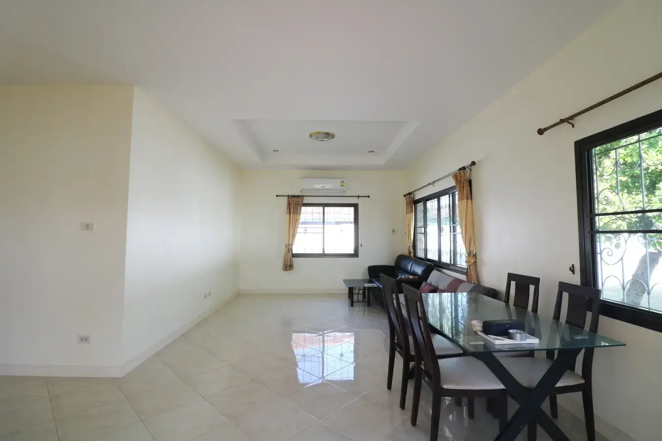 ขายบ้านเดี่ยว 3ห้องนอน 2ห้องน้ำ บนพื้นที่ 150ตารางวา บ้านแสนสราญ อุดรธานี