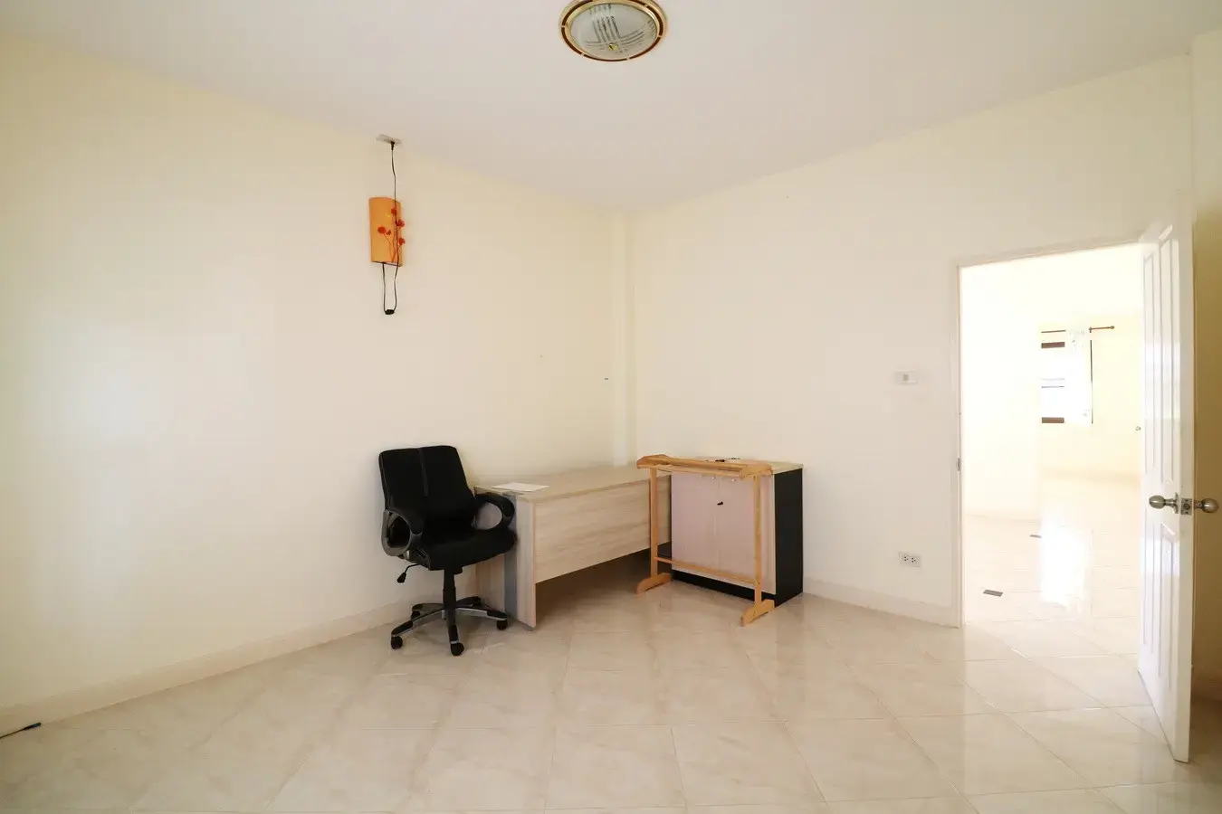 ขายบ้านเดี่ยว 3ห้องนอน 2ห้องน้ำ บนพื้นที่ 150ตารางวา บ้านแสนสราญ อุดรธานี