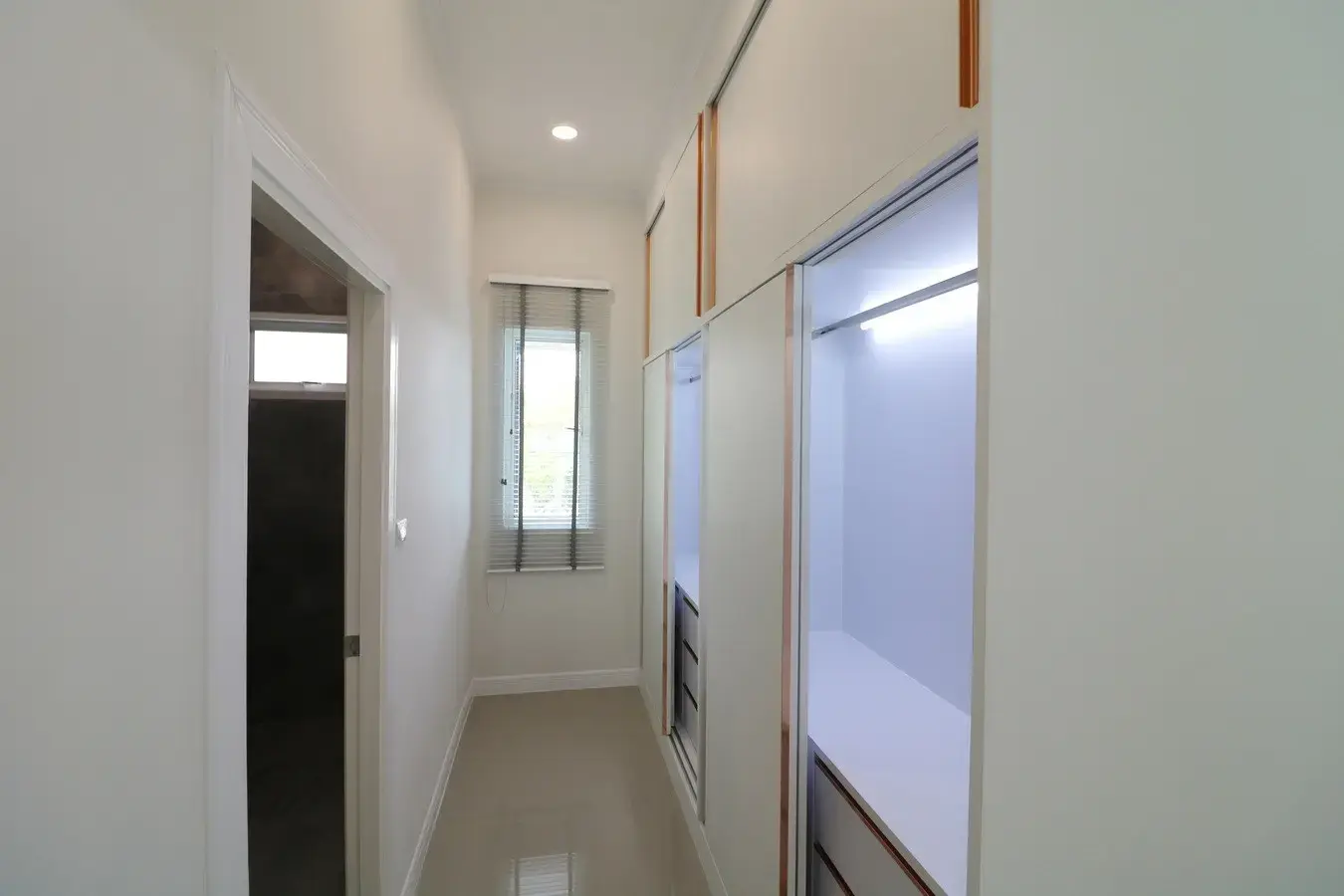 ขายบ้านหรูระดับพรีเมี่ยม 3 ห้องนอน 2.5 ห้องน้ำ พร้อมสระว่ายน้ำระบบเกลือ