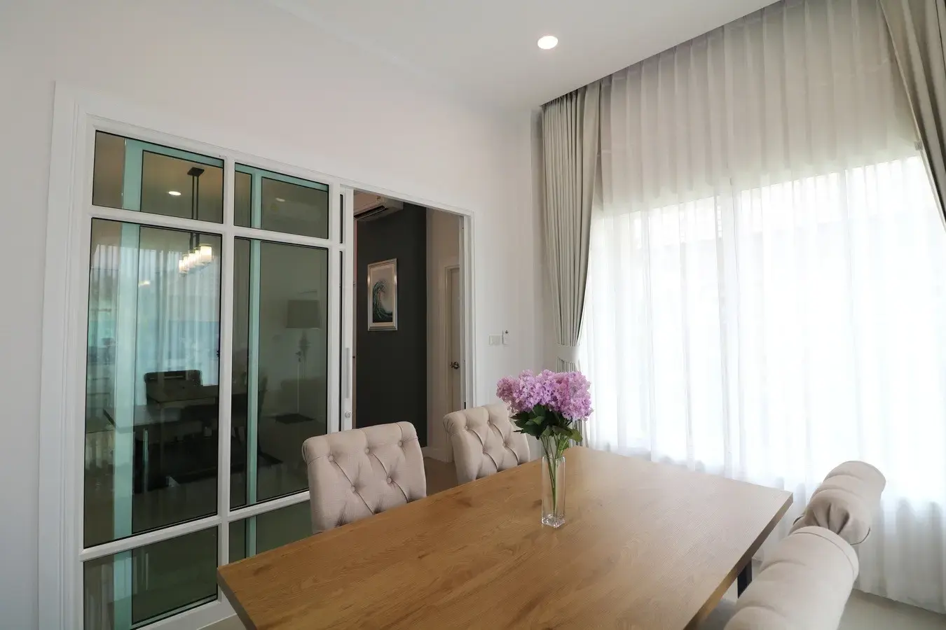 ขายบ้านหรูระดับพรีเมี่ยม 3 ห้องนอน 2.5 ห้องน้ำ พร้อมสระว่ายน้ำระบบเกลือ