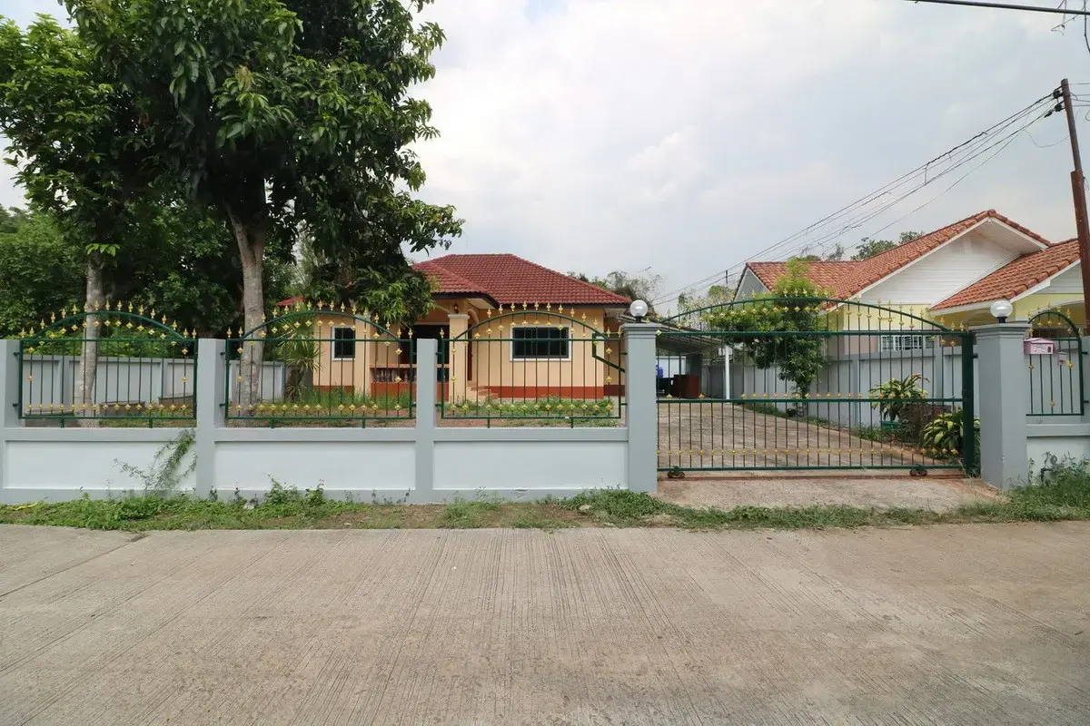 An Affordable 3 BRM, 2 BTH Home Tenanted For Sale In Mak Khaeng, Udon Thani, Thailand
