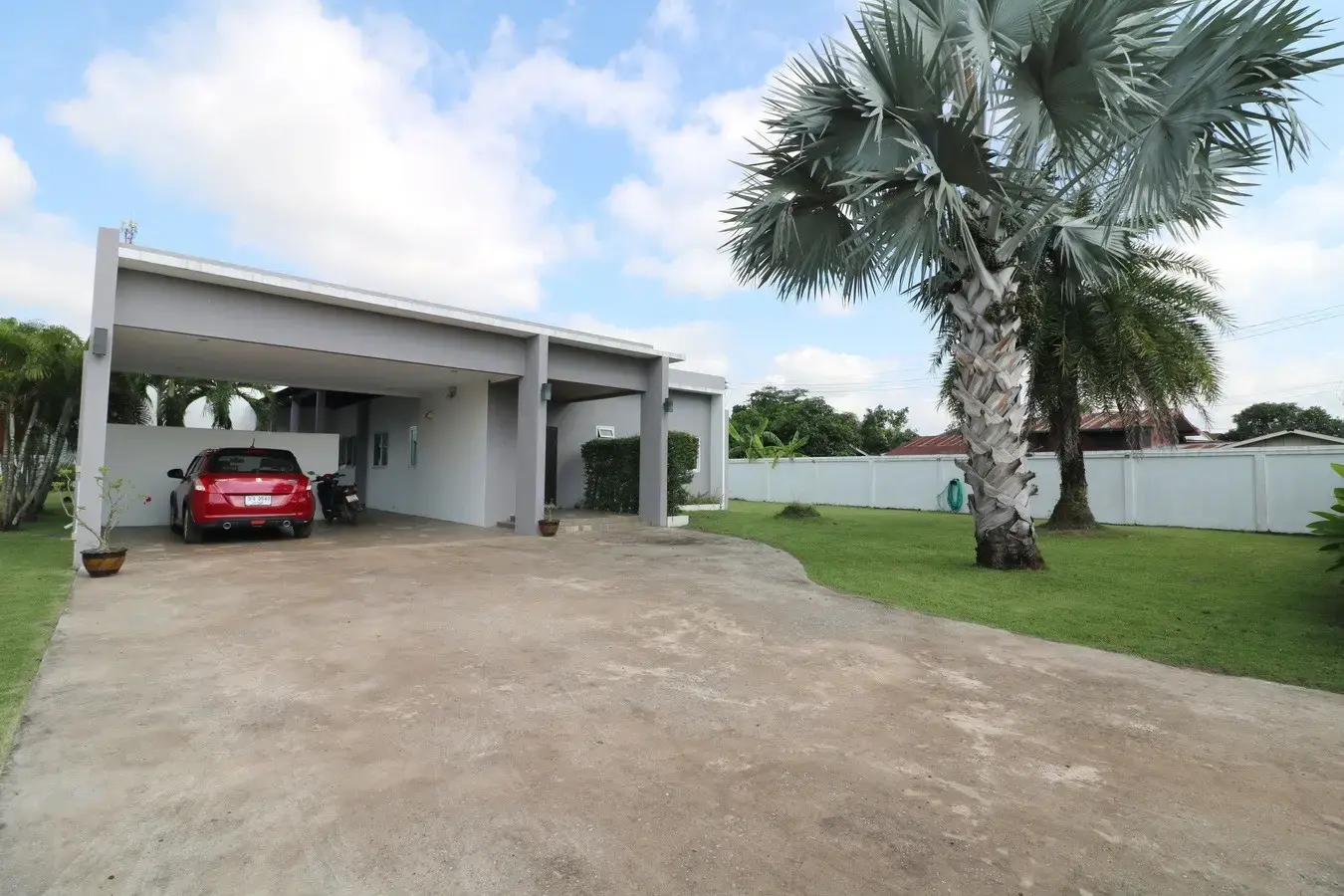 An Extremely Desirable 2 BRM, 2 BTH Home With 1,448 Sq. Mt's Land  For Sale In Nong Na Kham, Udon Thani, Thailand