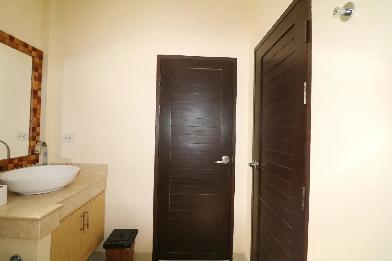 An Extremely Desirable 2 BRM, 2 BTH Home With 1,448 Sq. Mt's Land  For Sale In Nong Na Kham, Udon Thani, Thailand