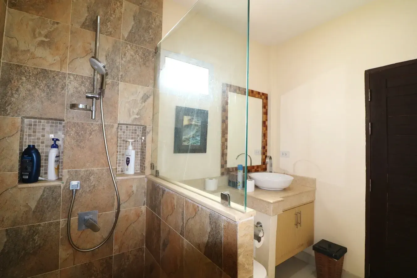 An Extremely Desirable 2 BRM, 2 BTH Home With 1,448 Sq. Mt's Land  For Sale In Nong Na Kham, Udon Thani, Thailand