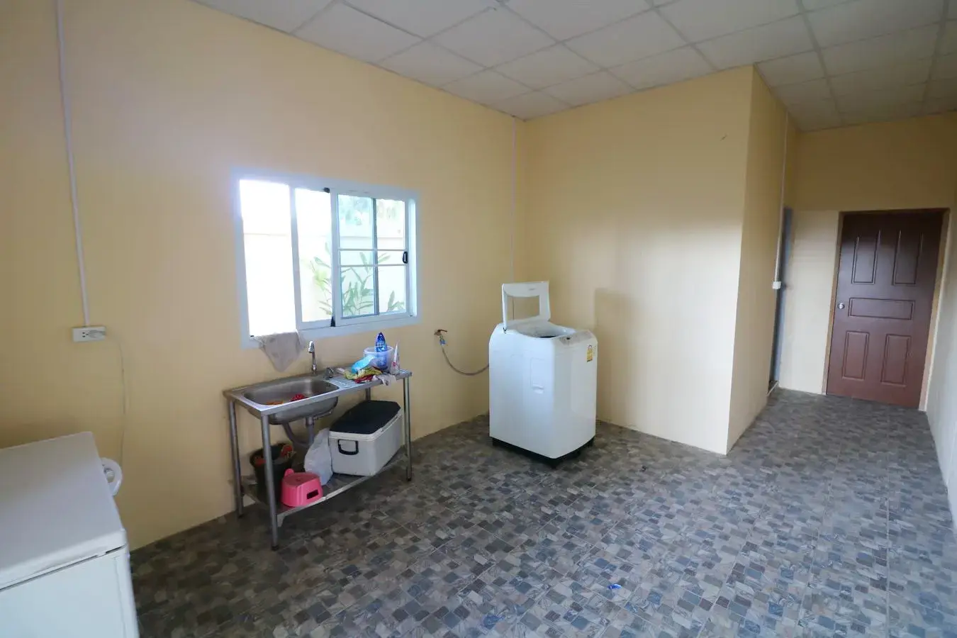 Stunning 5 Bed, 3 Bath Home For Sale on 3.5+ Rai of Landscaped Land Near Nong Wau So, Udon Thani, Thailand