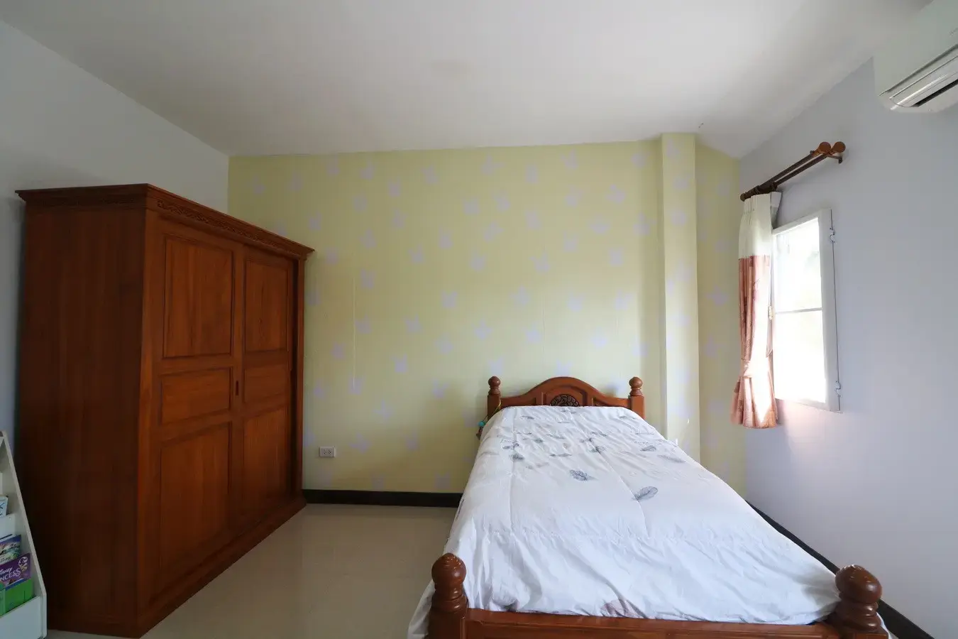 Simply Outstanding! 2 Homes With 5 BRM, 4 BTH, 2 Level Home For Sale On 1 Rai, 90 Talang Wah, Khumphawapi, Udon Thani, Thailand