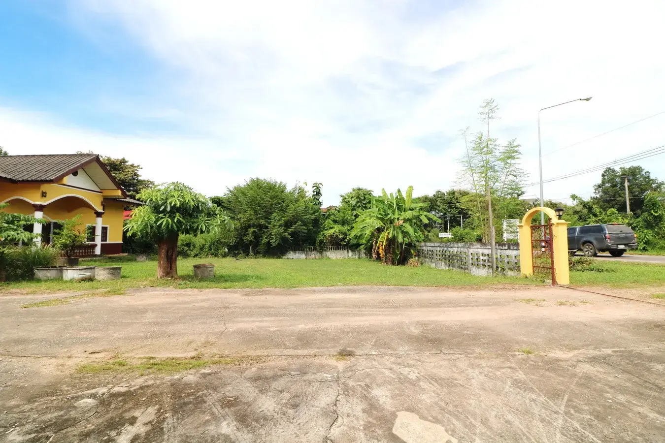 For Sale: 2 Homes + Shop on 2+ Rai – Lam Pao, Kalasin, Thailand