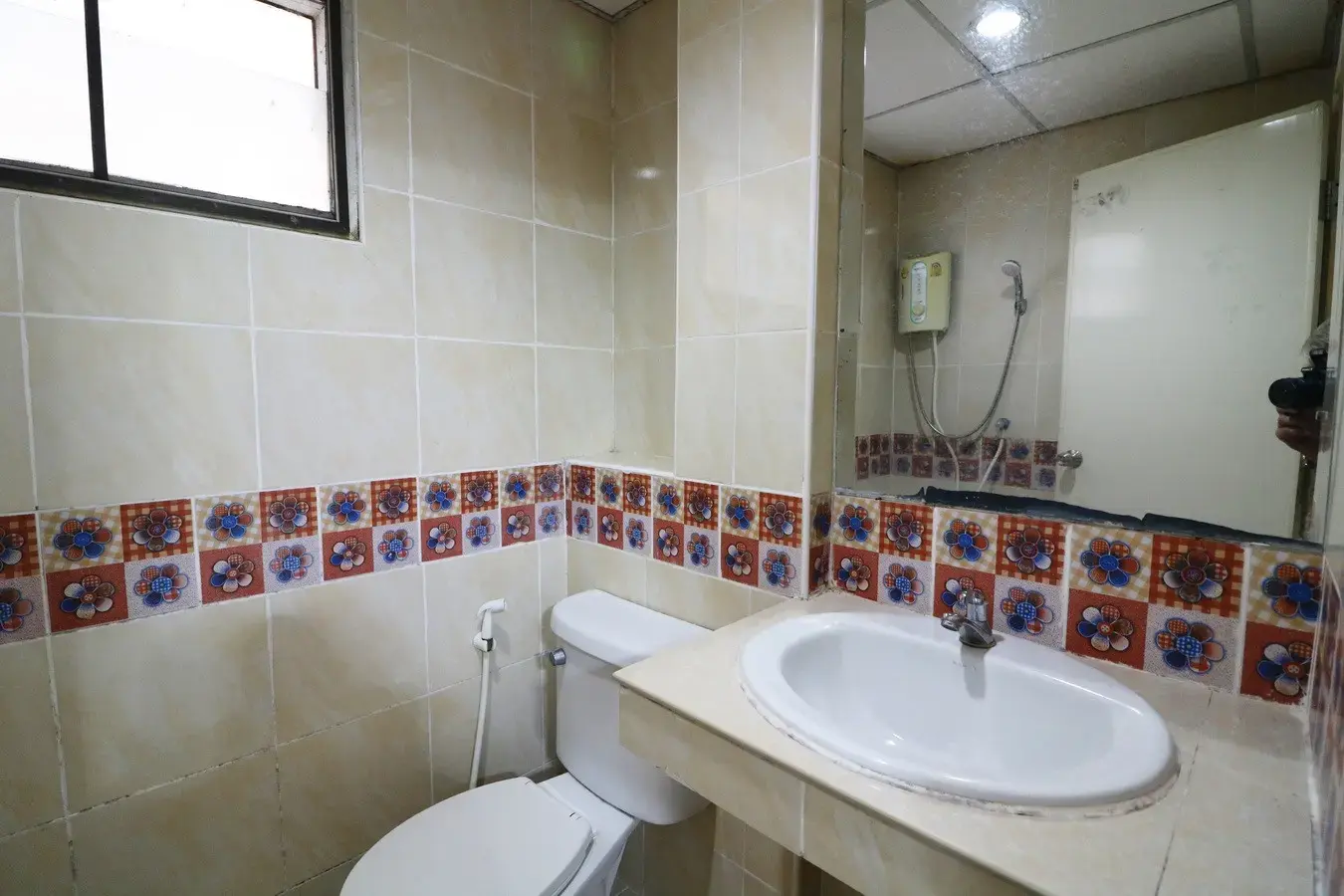A 27-Room Apartment Complex With Excellent ROI For Sale In Nong Kom Ko, Nong Khai, Thailand