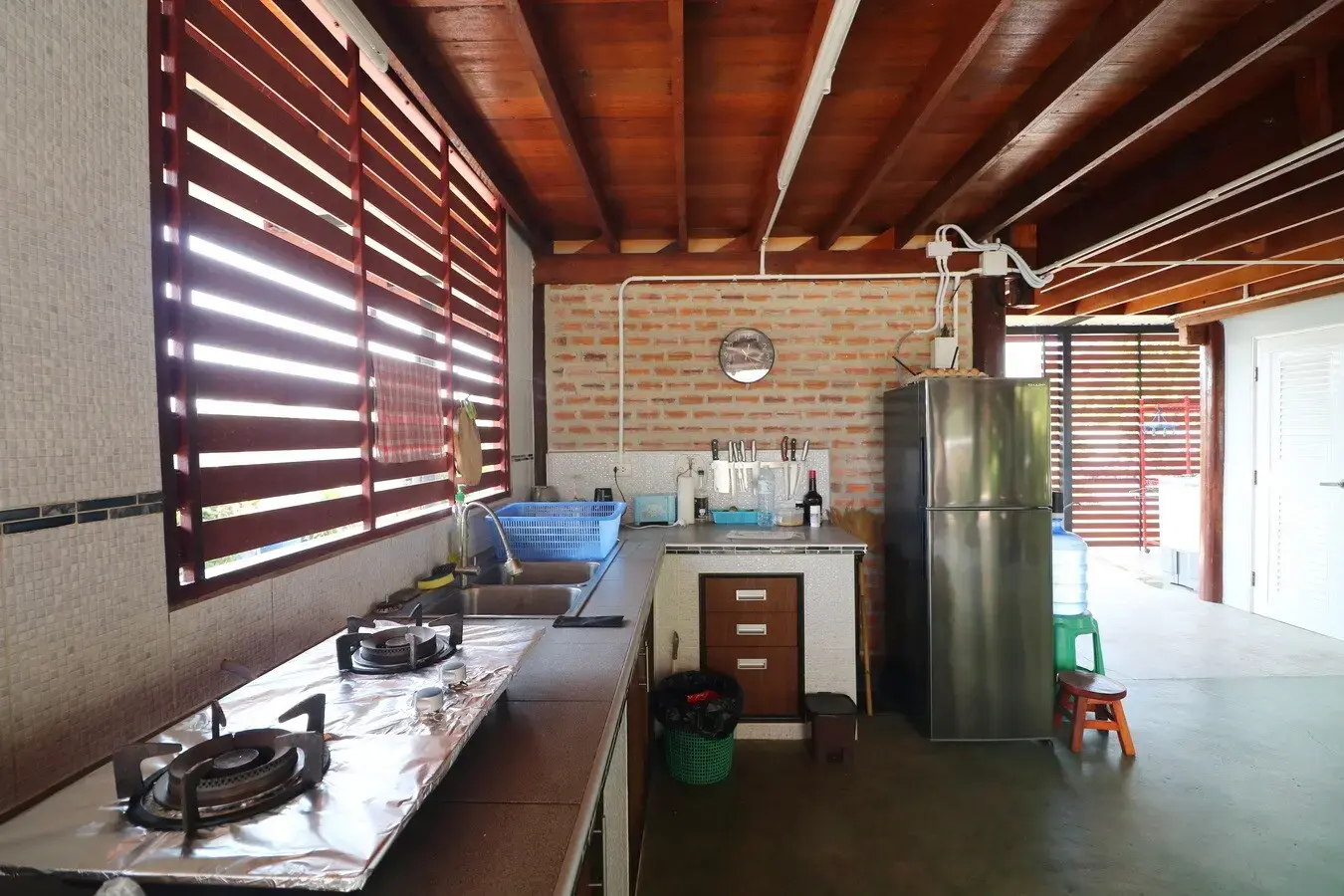 A Traditional Lanna Style 3 BRM, 3 BTH Home For Sale On 1 Rai, 25 Talang Wah, Khon San, Chaiyaphum, Thailand