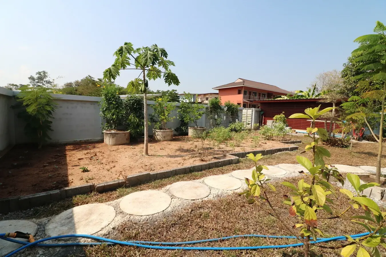 A Traditional Lanna Style 3 BRM, 3 BTH Home For Sale On 1 Rai, 25 Talang Wah, Khon San, Chaiyaphum, Thailand