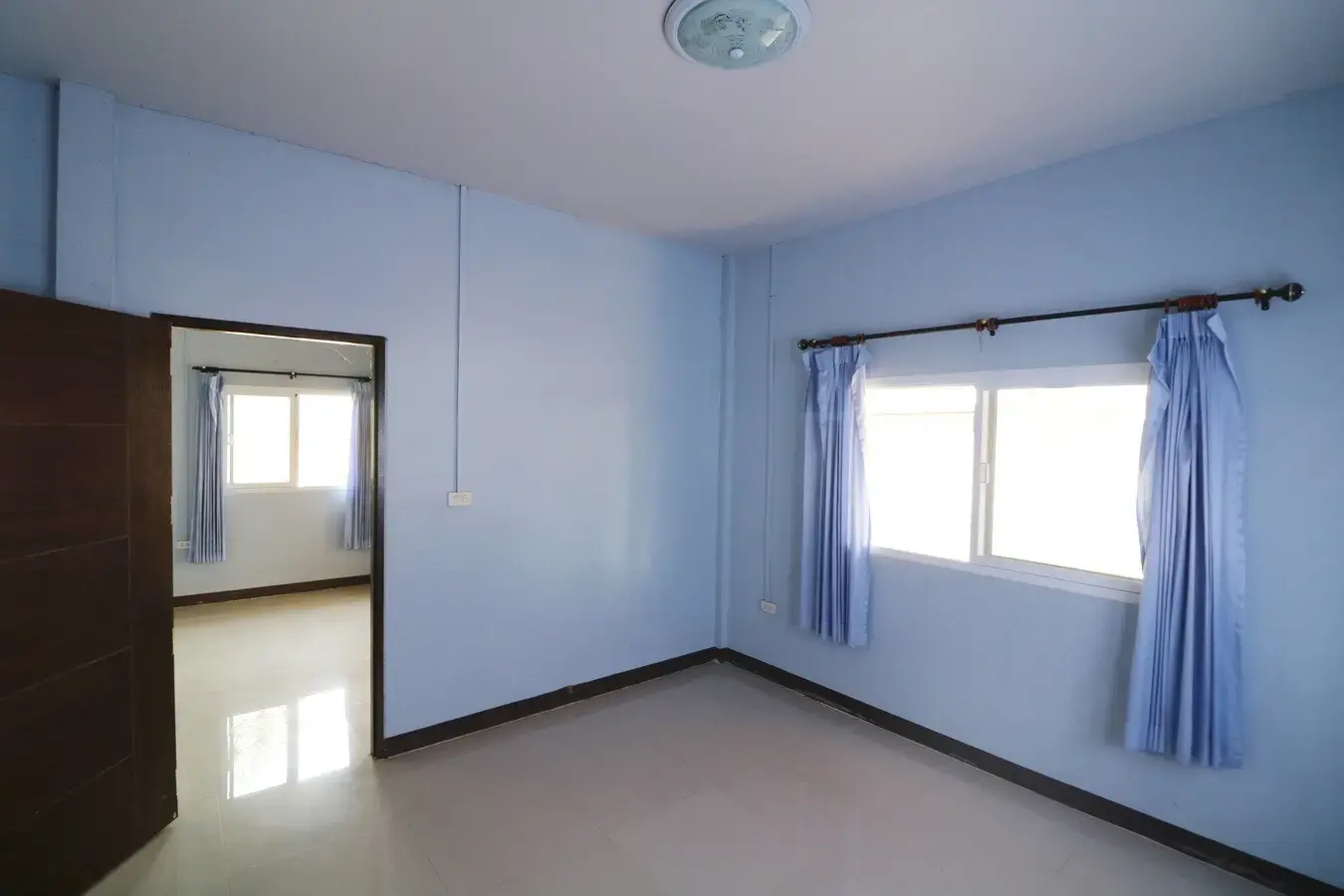 2 BRM 2 BTH Home &amp; Commercial Property For Sale, Non San, Nong Bua Lam Phu, Thailand