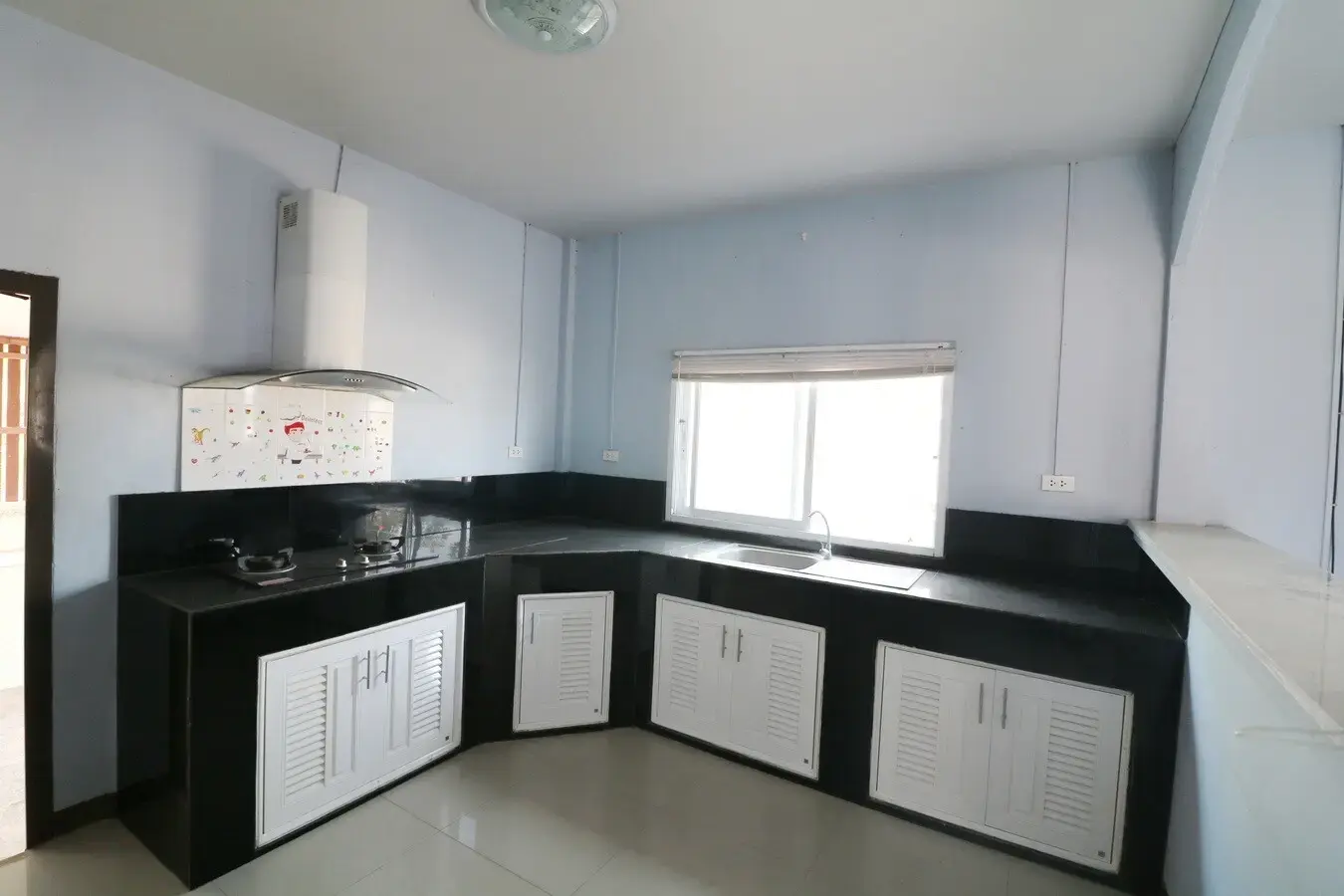 2 BRM 2 BTH Home &amp; Commercial Property For Sale, Non San, Nong Bua Lam Phu, Thailand