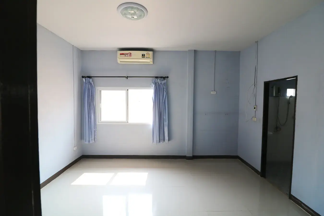 2 BRM 2 BTH Home &amp; Commercial Property For Sale, Non San, Nong Bua Lam Phu, Thailand