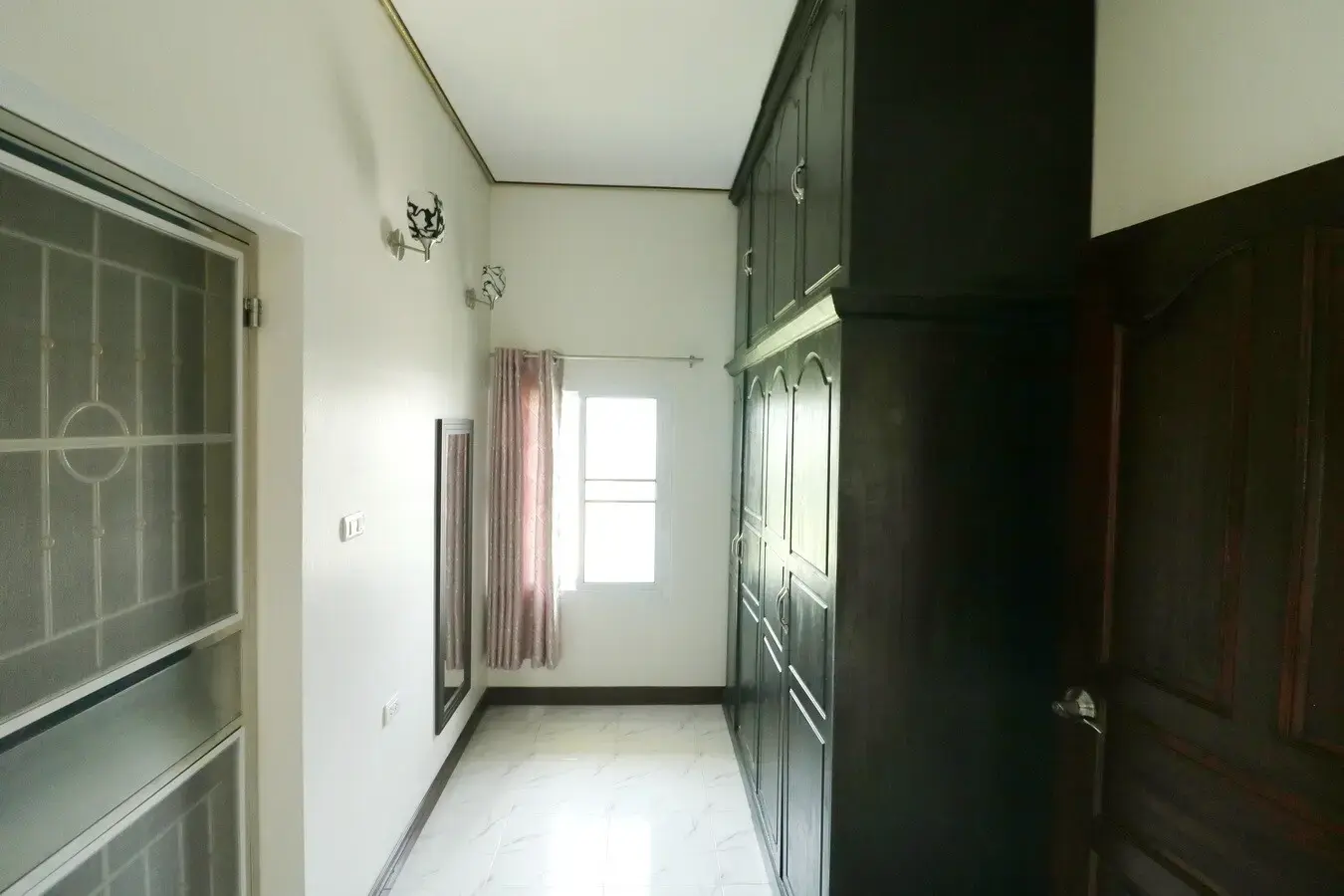 A 3 BRM, 3 BATH, 3 Toilet, 2 Level Home For Sale, Set on 1 Rai Prime Location, Ban Chan, Udon Thani, Thailand